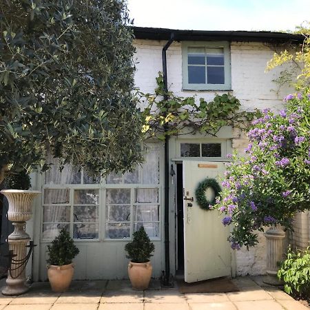 The Clockhouse Apartment Old Windsor Luaran gambar
