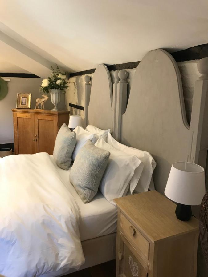 The Clockhouse Apartment Old Windsor Luaran gambar