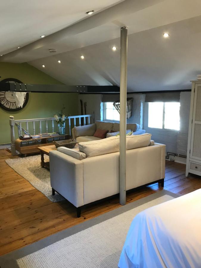 The Clockhouse Apartment Old Windsor Luaran gambar