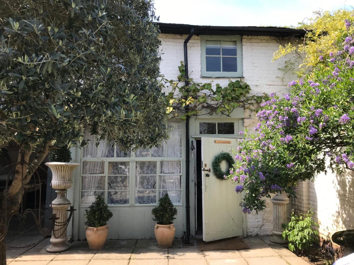 The Clockhouse Apartment Old Windsor Luaran gambar